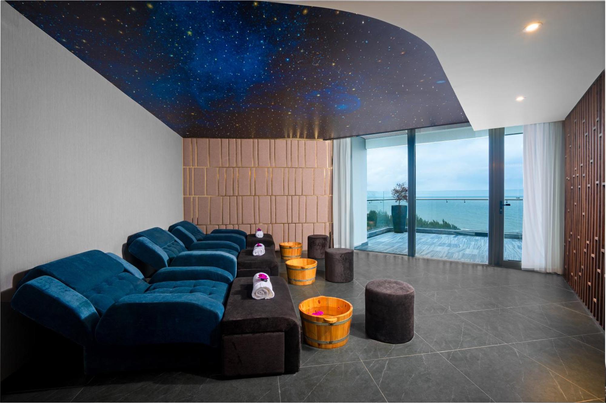 Poseido Hotel Quang Binh Донг Хой Екстериор снимка