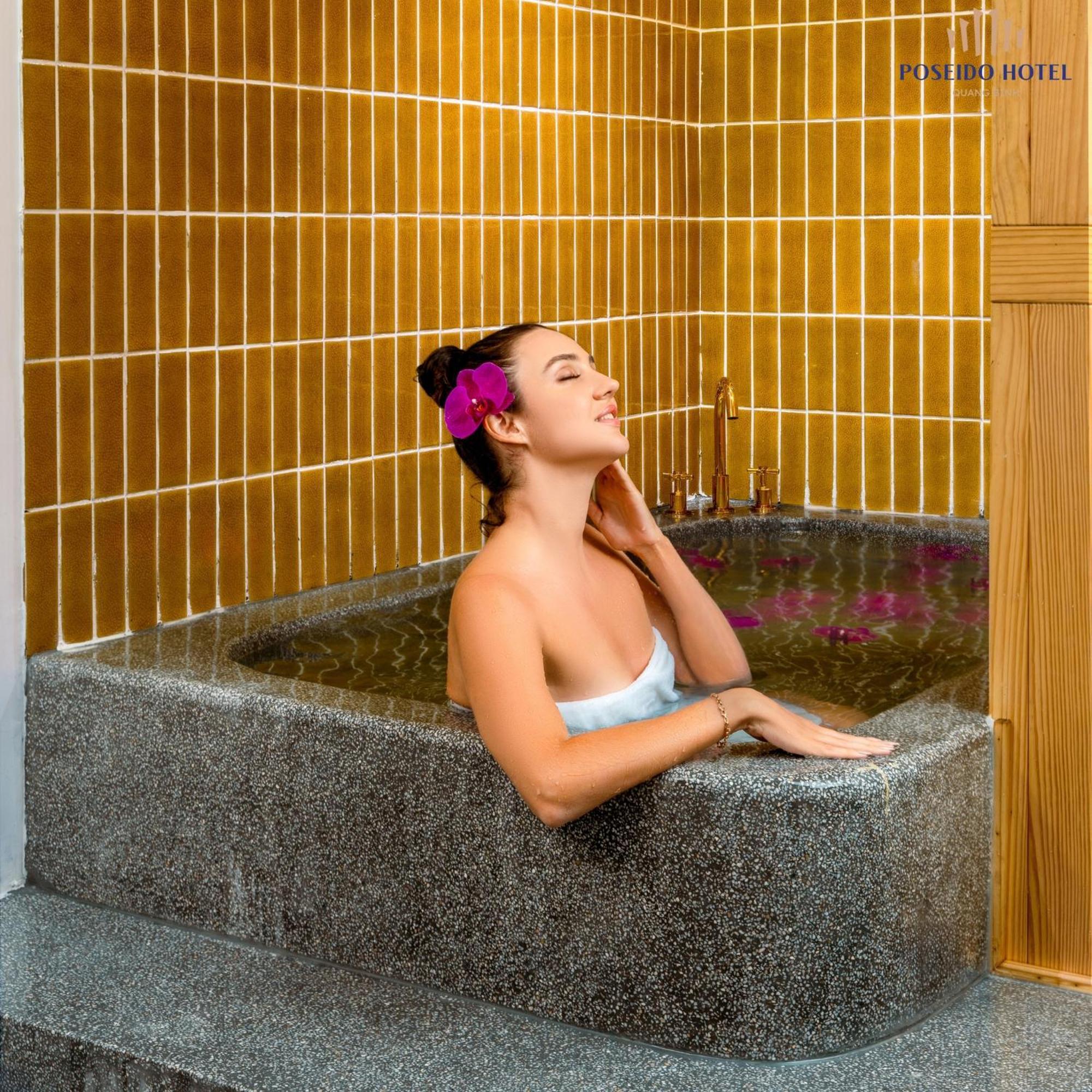 Poseido Hotel Quang Binh Донг Хой Екстериор снимка