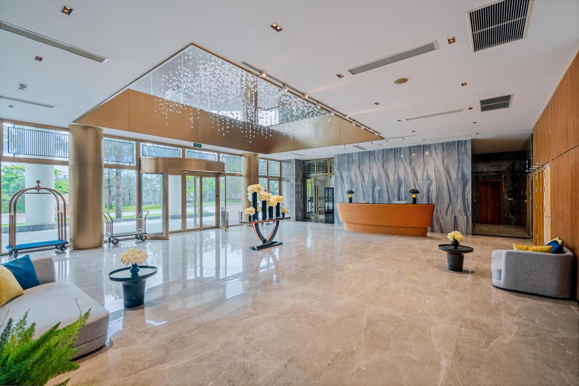 Poseido Hotel Quang Binh Донг Хой Екстериор снимка